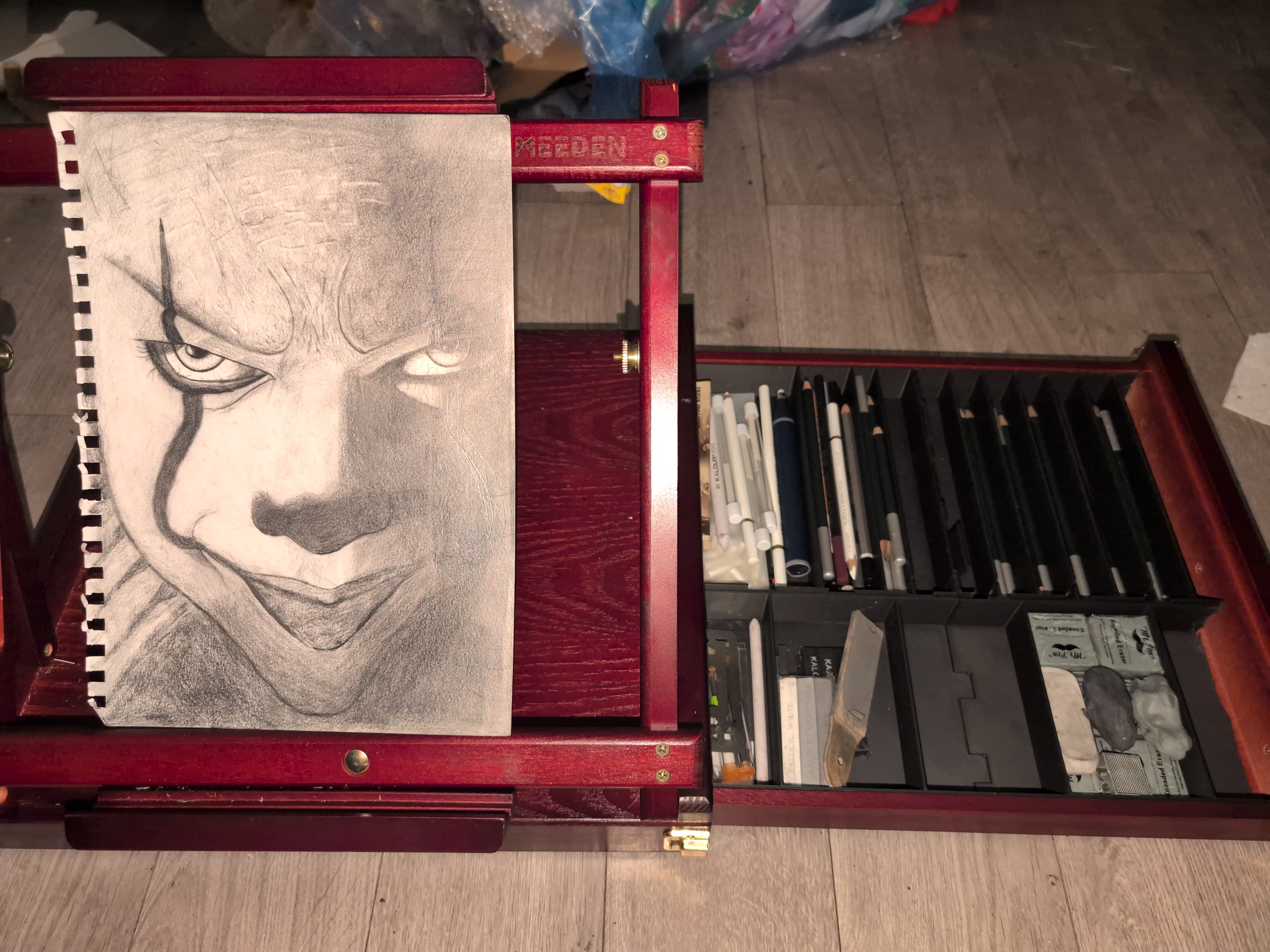 Sketch & Slice drawing station and easel setup